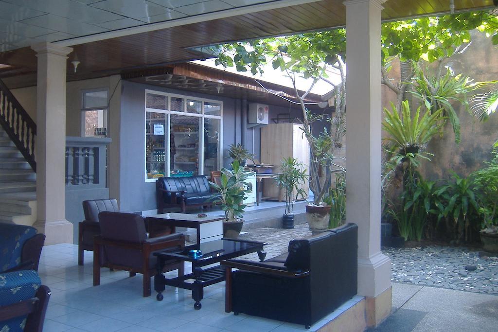 Mustika Inn Kuta Lombok Exterior foto